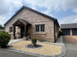 9, Llys Tirnant, Tycroes, Ammanford SA18 3PS