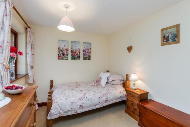 8317807-interior14-800.jpg