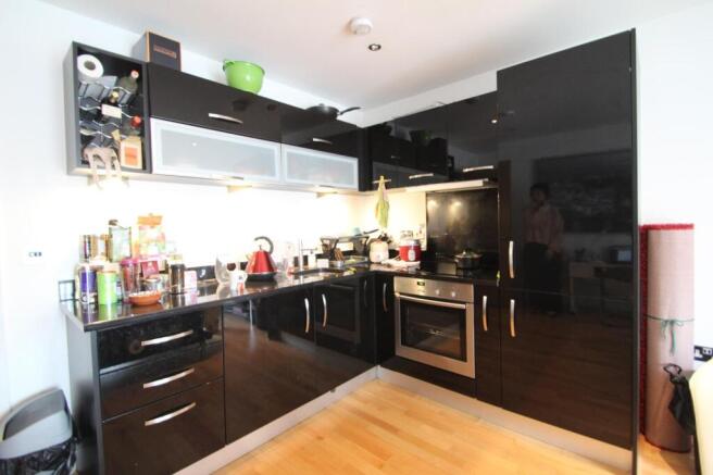 1 bed Flat to rent Image 5