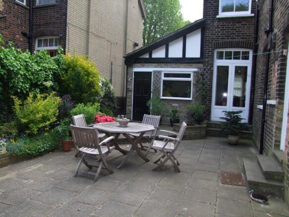 Rear Patio to House