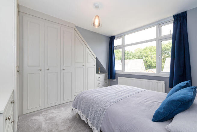 5 bed Detached for sale Image 10