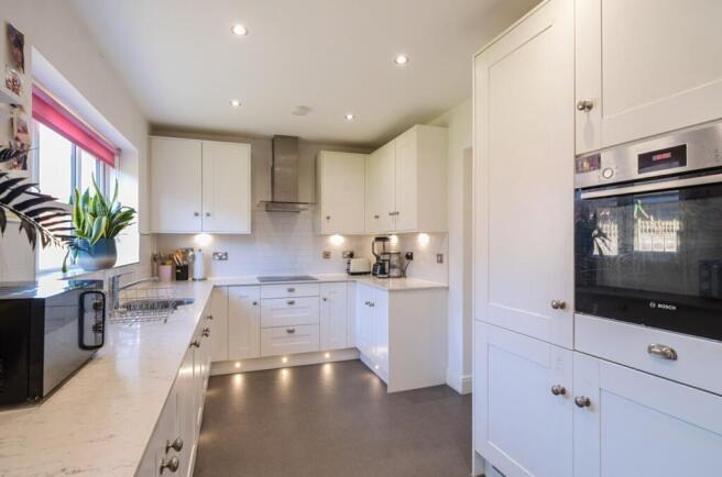 EweMove Harrogate Kitchen