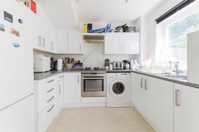 Village Row, Sutton11.jpg