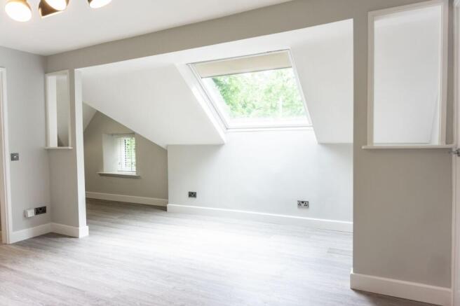 1 bed Apartment to rent Image 10