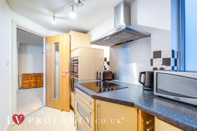 Full size Logo-6 (1)