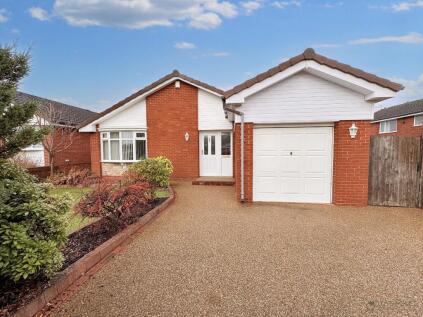 Simonbury Close, Bury