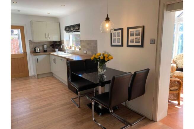 Kitchen/Dining Room