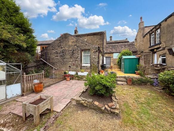 2 bed Detached for sale Image 5