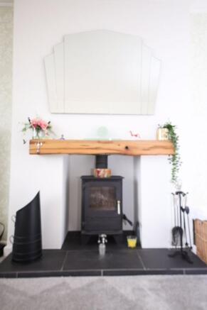 Log burner 