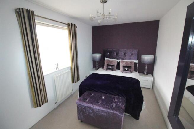 61 Northpark-Bed2.JPG