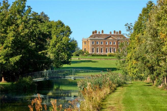 Lot 1 Edgcote House