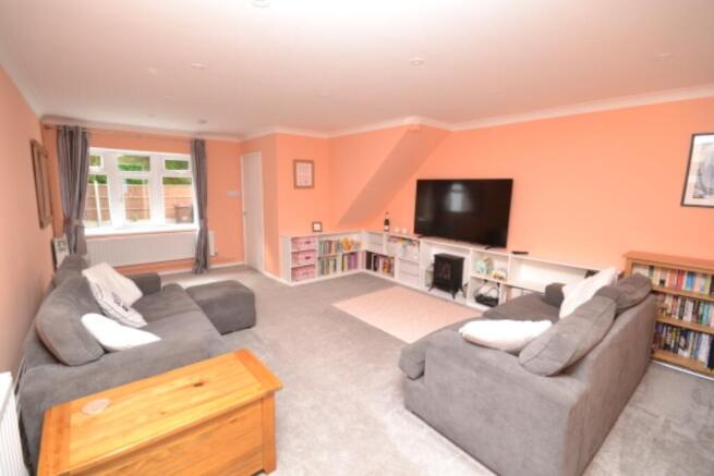 Sizeable living room