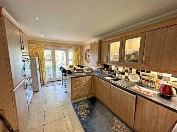 Kitchen/Breakfast Room