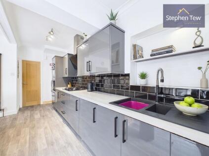 Alderley Avenue, Blackpool, FY4