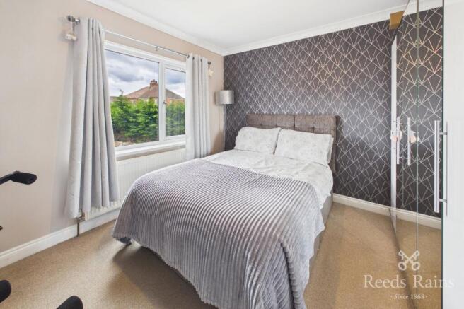 3 bed Semi-Detached for sale Image 12