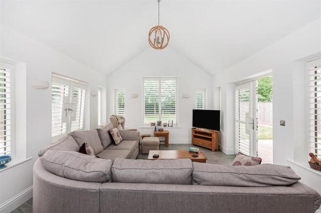 8 Kilpin close1.jpg