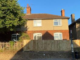 9, Windmill Banks, Rushden NN10 8JF