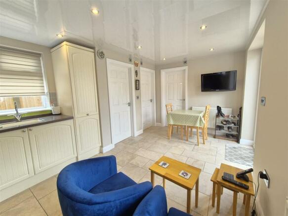 Fitted Kitchen/Diner