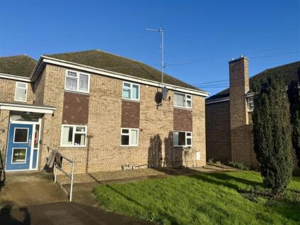 Manor Court, Bourne