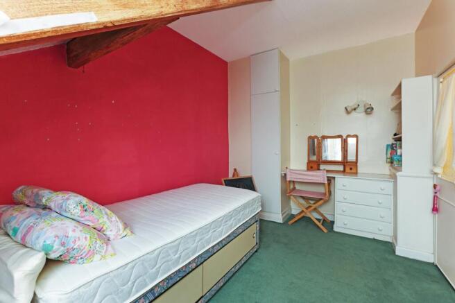 4 bed Terraced for sale Image 11