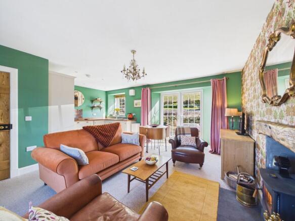 Kitchen/Lounge/Dining