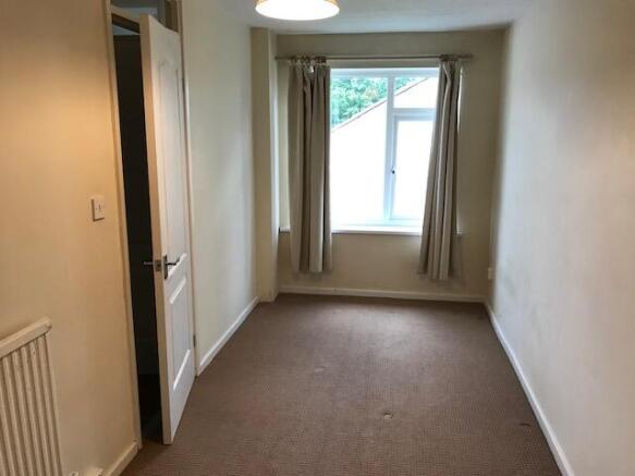 2 bed Town House to rent Image 12