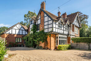 Arawak, Woburn Hill, Addlestone KT15 2QE