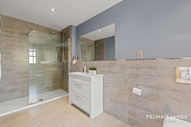 Bedroom 2 En Suite, Tivoli, Wothorpe