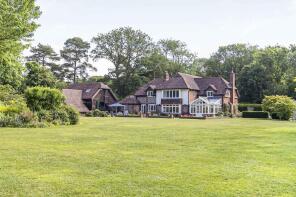 Little Meadow, Section Of B481 Through Highmoor, Highmoor, Henley-on-thames RG9 5DH
