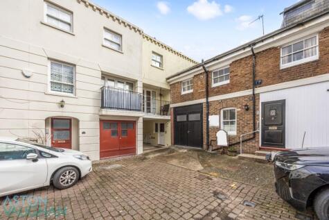 Eastern Terrace Mews, Brighton