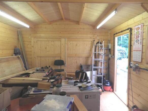 Photo 10