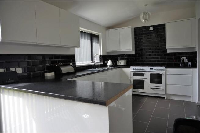 Kitchen / Diner
