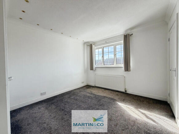 2 bed Semi-Detached for sale Image 6
