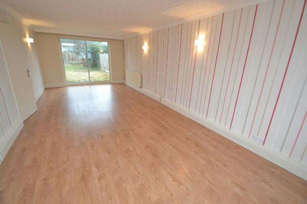 Lounge/Dining Room P