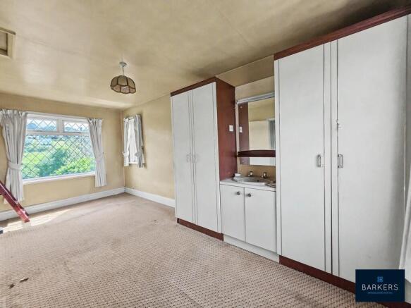 3 bed Detached for sale Image 8