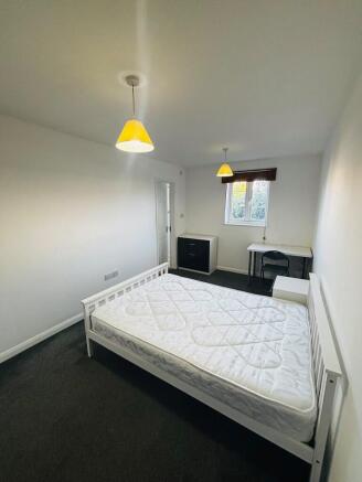 Bed 1 (2)
