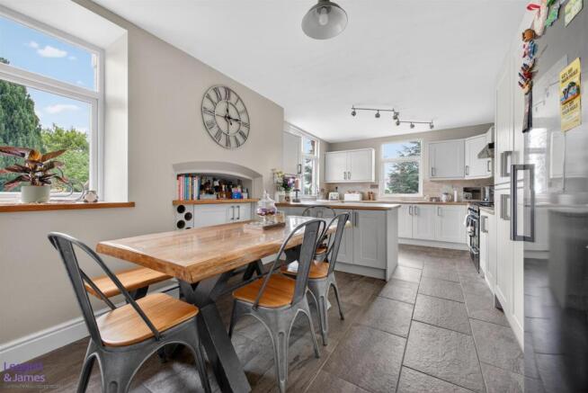 Kitchen Diner