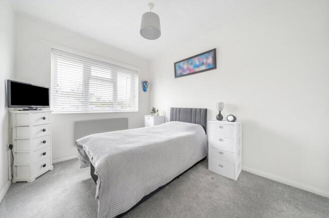 Apartment in Arun, Pagham - More