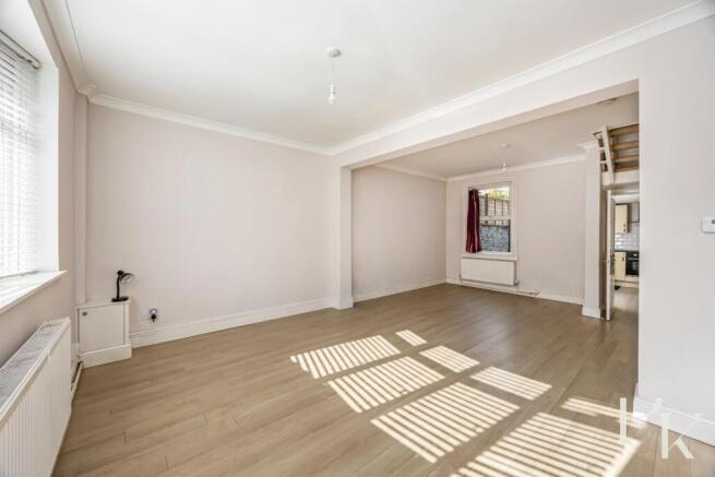 Shirley Street, 75-004.JPG