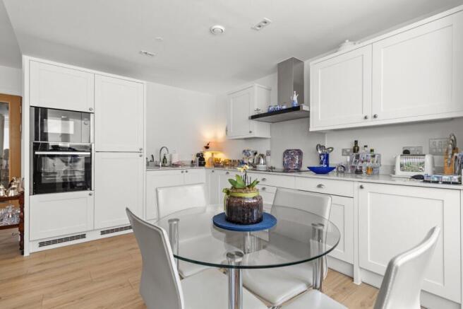 Kitchen/ Dining