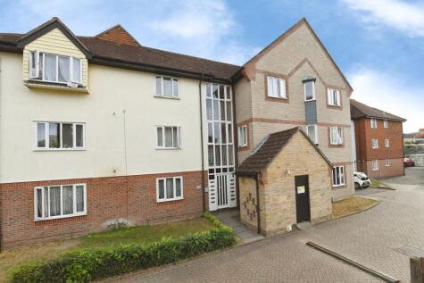 Nicholsons Grove, Colchester, Essex, CO1