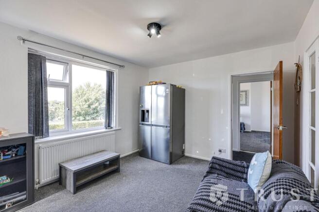 3 bed Detached for sale Image 6