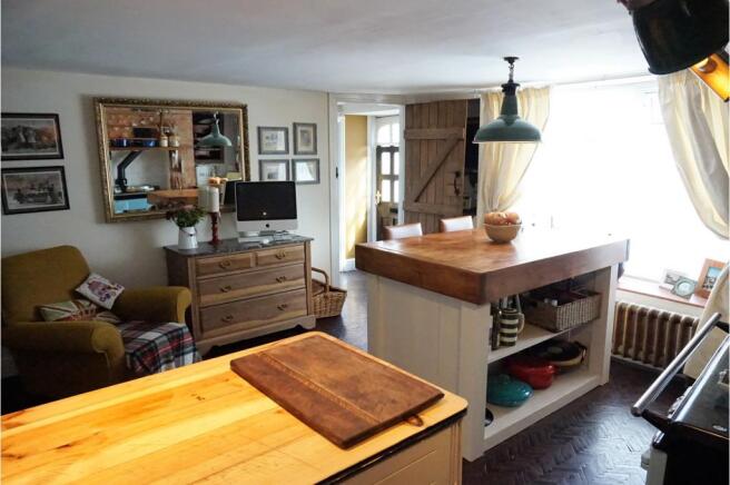 Kitchen / Breakfast