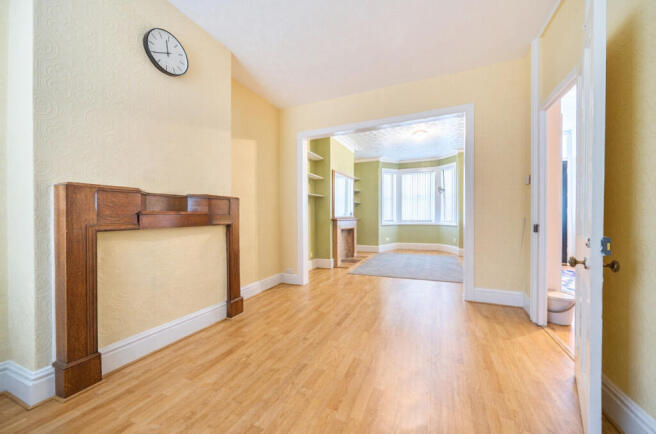 1396707-9-695ceae...