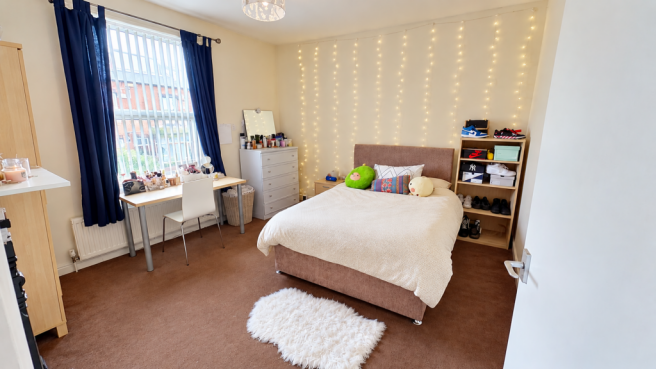 Bright Cozy Student Bedroom