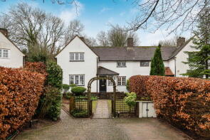3, The Crossways, Guildford GU2 7QG