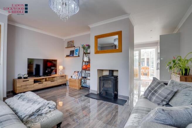 3 bed Detached for sale Image 5