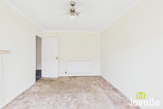 2 bed Flat for sale Image 7