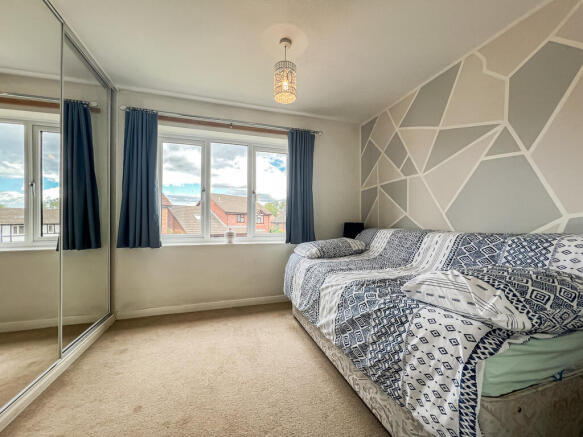 18 Sherrington Drive - bed 2-2