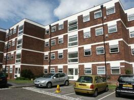 9, Pinewood Grove, Ealing W5 2AG